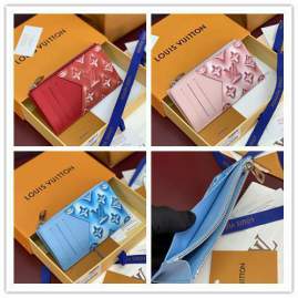 Picture of Louis Vuitton Wallets _SKUfw240693095fw